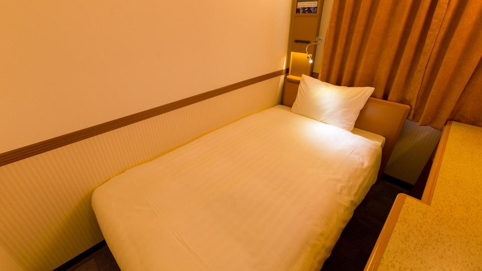 Toyoko Inn Shin-Yokohama Ekimae Honkan Kamer foto