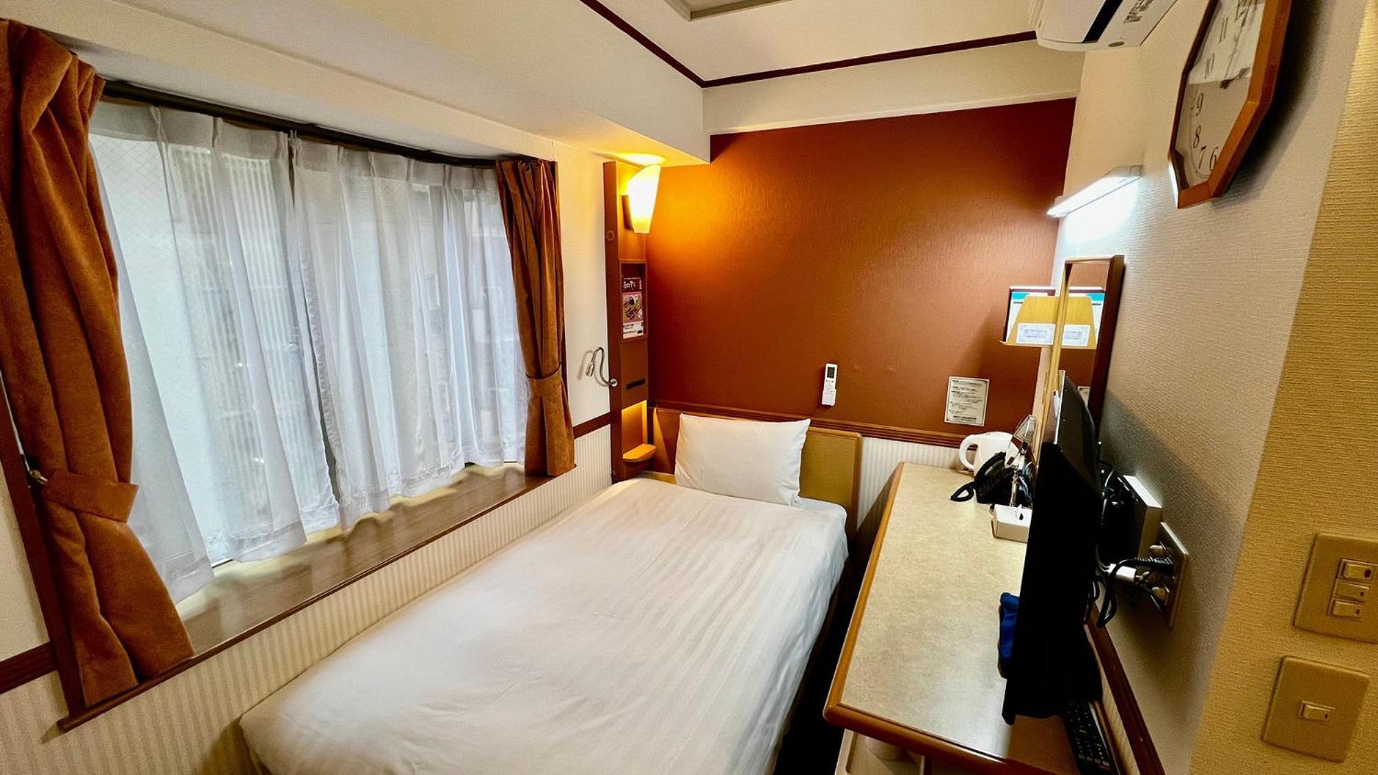 Toyoko Inn Shin-Yokohama Ekimae Honkan Buitenkant foto