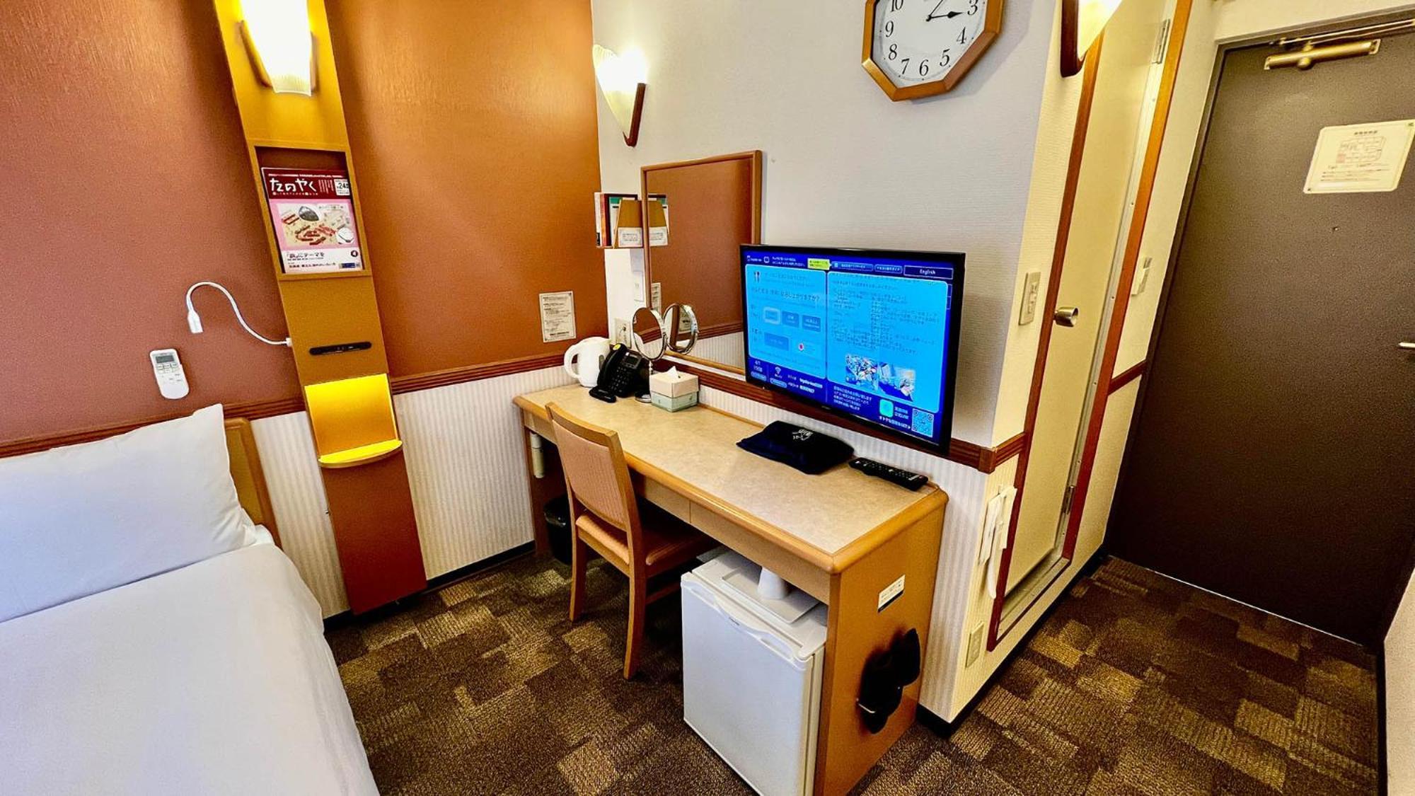 Toyoko Inn Shin-Yokohama Ekimae Honkan Buitenkant foto